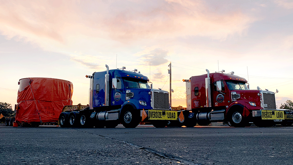 Top 10 Heavy Haul Trucking Companies in 2024 (+ Tips For Choosing Yours)